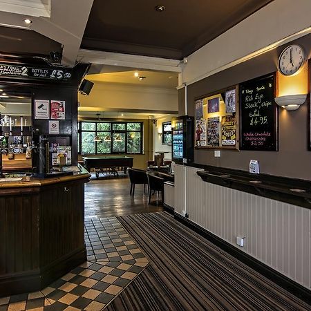 Hotel The Miners Arms à Leeds  Extérieur photo