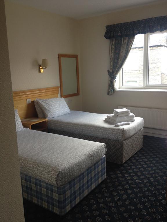 Hotel The Miners Arms à Leeds  Extérieur photo
