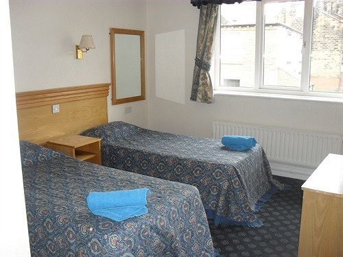 Hotel The Miners Arms à Leeds  Extérieur photo